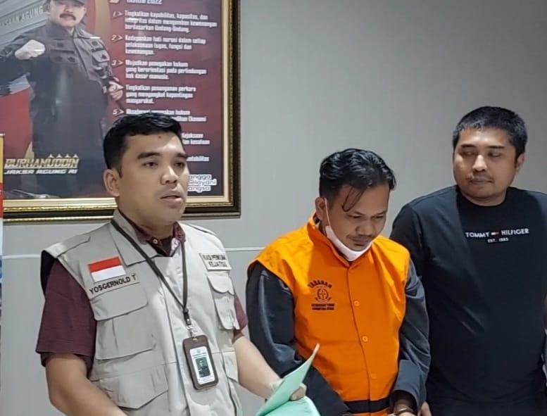 Berselang 7 Jam Tim Tabur Kejatisu Tangkap DPO Terpidana Kasus Korupsi Direktur PT BTB, Deempatbelas.com