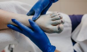 Masih Cedera, Pedri Bakal Lewatkan El Clasico dan Absen Bela Timnas Spanyol