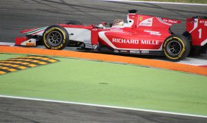 Charles Leclerc Dihantui Penalti Tambahan di GP Arab Saudi