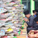 CARA MUDAH DAN SEDERHANA MEMAKAI BATIK TANPA DIJAHIT