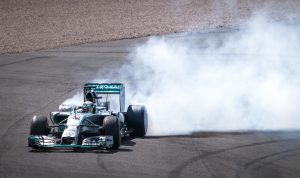 lewis-hamilton-kesal-terus-jadi-bahan-percobaan-mercedes.jpg Lewis Hamilton Kesal Terus Jadi Bahan Percobaan Mercedes