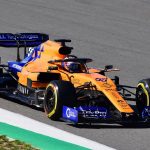 CARLOS SAINZ JR INGIN FERRARI BERBENAH PASCA MELEMPEM DI DUA SERI PERDANA