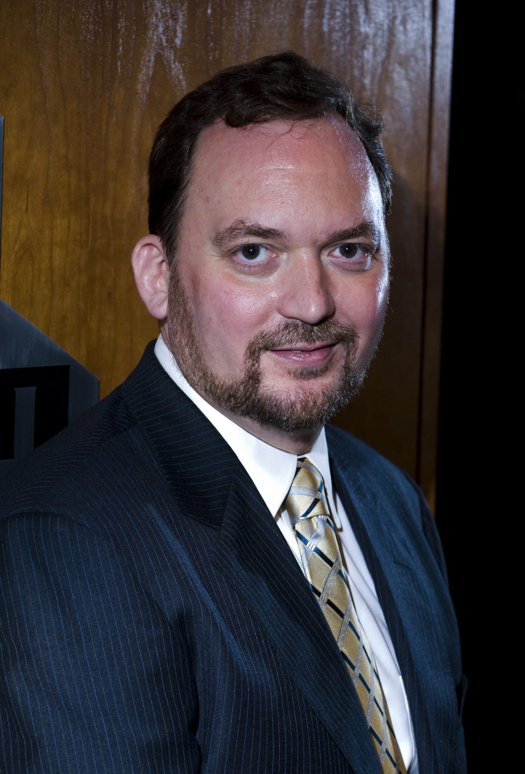 gordon-moore-co-founder-intel-dan-pencipta-moores-law-meninggal-di-usia-94.jpg Gordon Moore, Co-Founder Intel dan Pencipta Moores Law, Meninggal di Usia 94, Deempatbelas.com