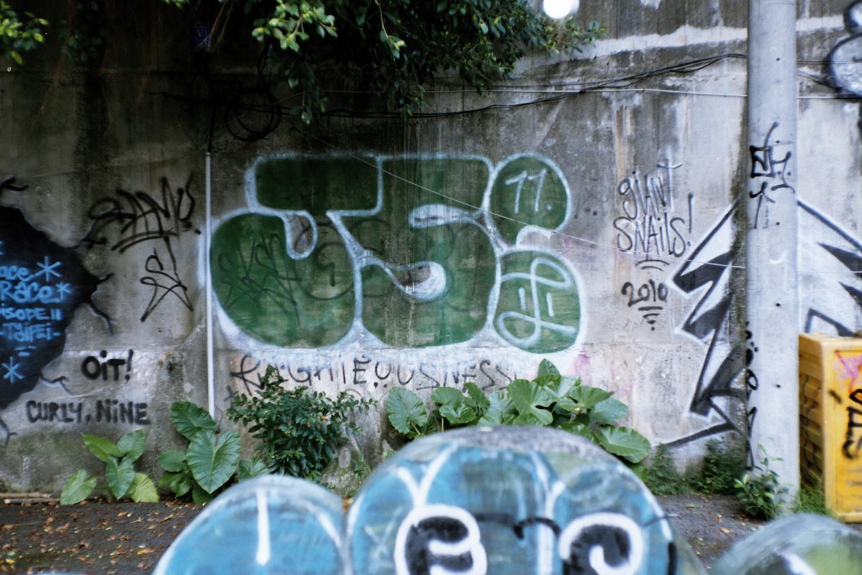 Ace Racer, Deempatbelas.com