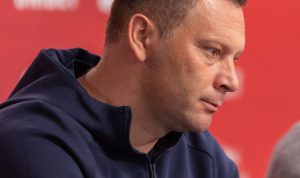 Josip Stanisic Akui Merinding Dengar Lagu Liga Champions Eropa