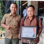 WIBI NUGRAHA, KADER PSI SUMUT DAN PEJUANG MANGROVE TERIMA PIAGAM PENGHARGAAN DARI MENTERI SITI NURBAYA