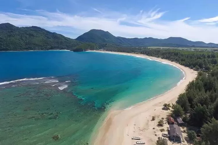 Bila Datang Tidak Ingin Pulang! Inilah Destinasi Wisata Unggulan yang Berada di Banda Aceh, Wajib Anda Kunjung, Deempatbelas.com