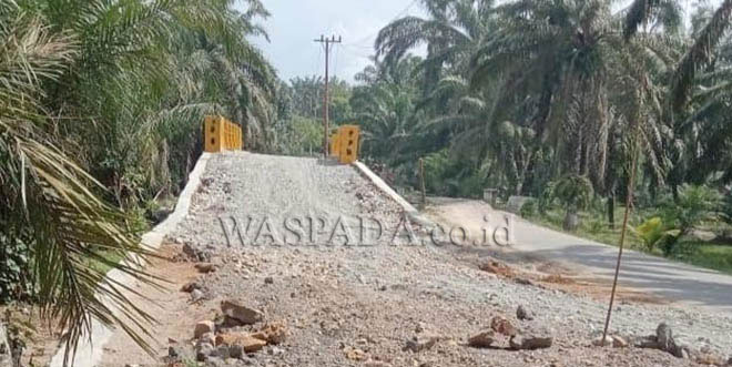 Kaban BPBD Labura Bungkam Terkait Proyek Jembatan Rp1,5 Miliar, Deempatbelas.com