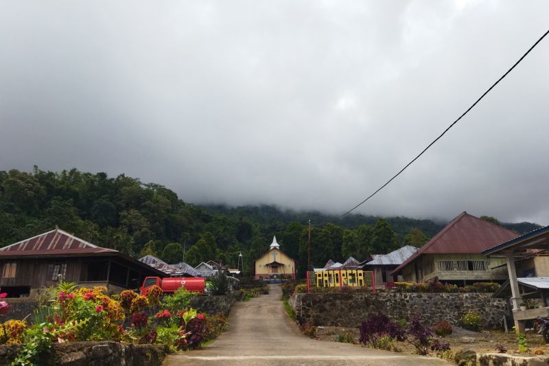 Pesona Pajoreja Ululoga, Kampung Wisata Cantik di Kaki Gunung Ebulobo NTT : Okezone Travel, Deempatbelas.com