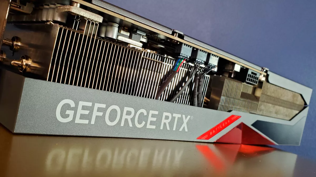 Produsen PSU Himbau User untuk Gak Menggunakan 600W GPU Power Plug Karena Ada Resiko Peningkatan Suhu, Deempatbelas.com
