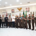 IRJEN POL RZ PANCA PUTRA SIMANJUNTAK PAMITAN KE KAJATI SUMUT
