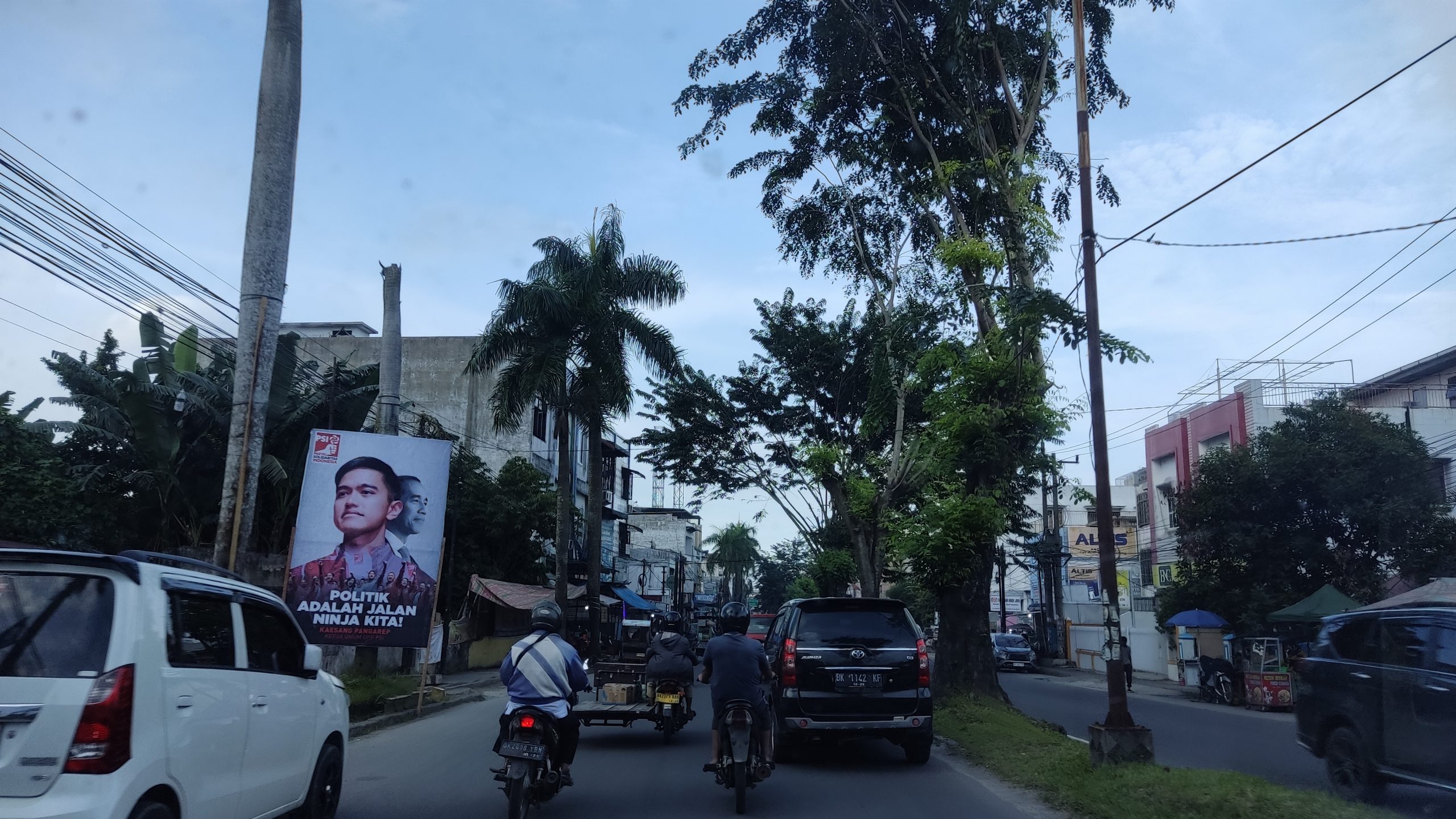 IMG_20231021_165213 Baliho Kaesang Pangarep Banyak Di Medan, PSI Sumut; Titip dan Dijaga, Deempatbelas.com