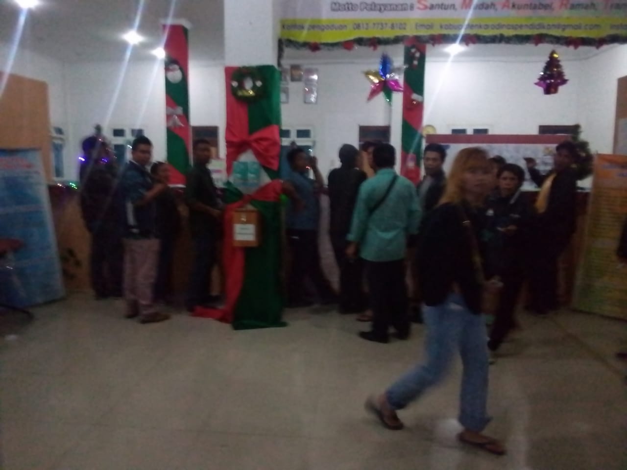 IMG-20231229-WA0018 Diduga Duit Anggaran, PPK Disdik Karo Bagi-Bagi Duit Jelang Akhir Tahun, Deempatbelas.com