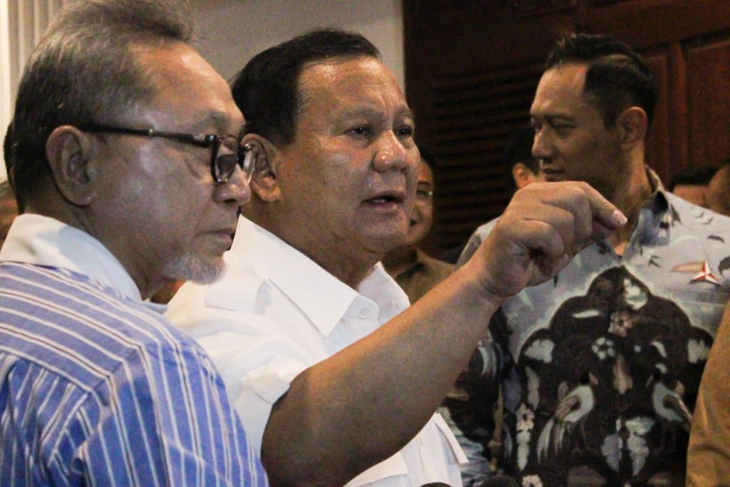 Foto Prabowo Umumkan Gibran Jadi Cawapres 2 Foto Prabowo Umumkan Gibran Jadi Cawapres 2