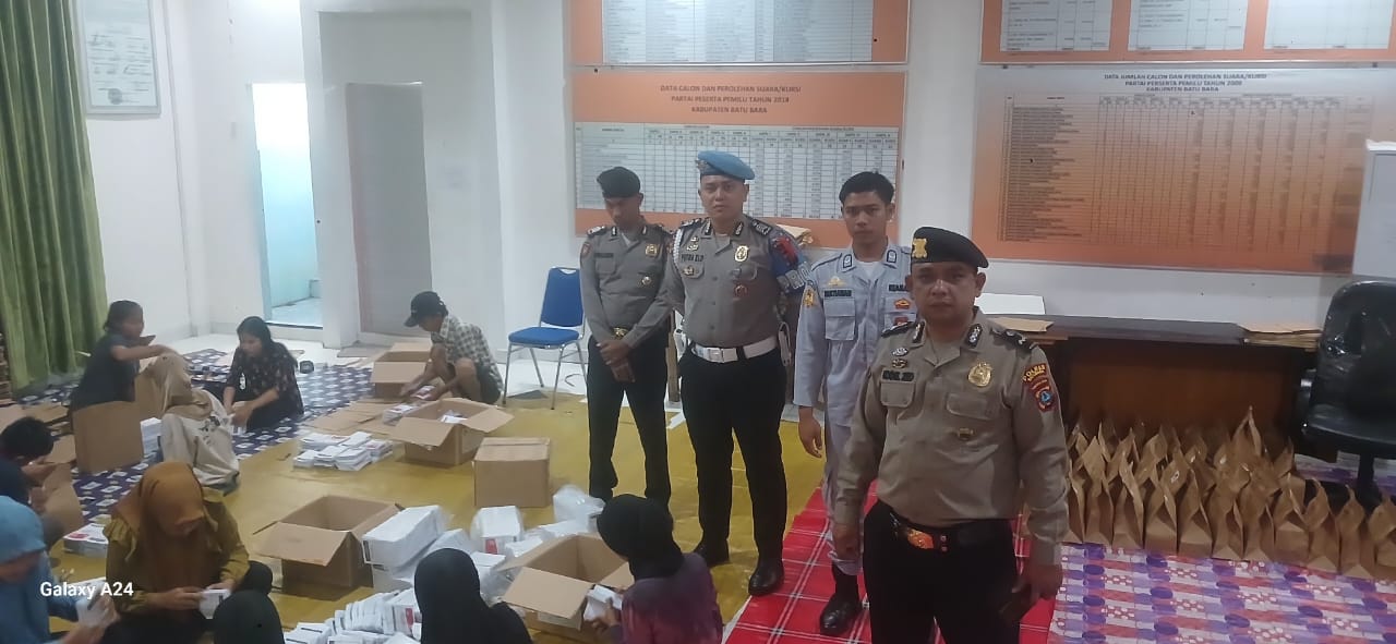 Kapolres Batu Bara Lakukan Pengecekan Logistik Pemilu di Kantor KPU, Deempatbelas.com