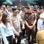 KAJATI SUMUT BERSAMA UNSUR FORKOPIMDA DAMPINGGI MENTERI PERTANIAN KUNJUNGAN KERJA DI MEDAN