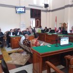 HAKIM TOLAK EKSEPSI TERDAKWA PERKARA KONEKSITAS DUGAAN KORUPSI ERADIKASI LAHAN PT PSU, KERUGIAN RP50 M