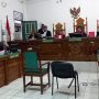 JPU KEJATI SUMUT TUNTUT MATI 6 KURIR 45 KG SABU JARINGAN ANTARPROVINSI, BB 2 MOBIL DIRAMPAS
