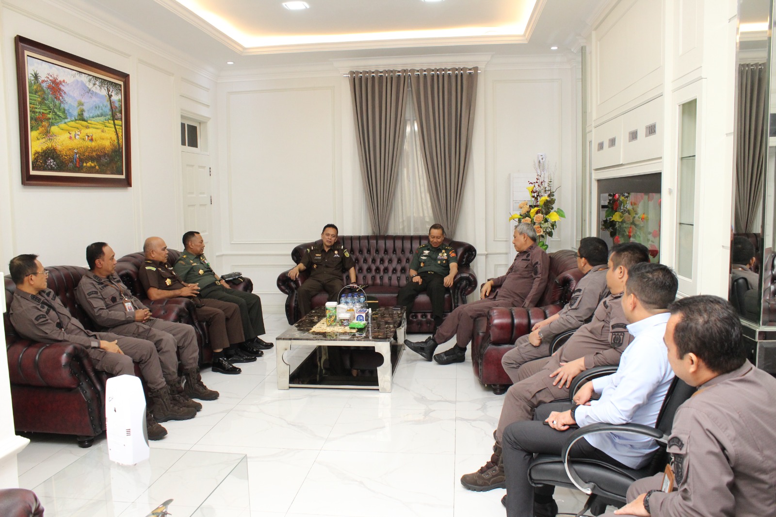 Sosialisasi Nota Kesepahaman Kejaksaan RI Dengan TNI, JAM Pidmil Kunker ke Kodam I/BB dan Kejati Sumut, Deempatbelas.com