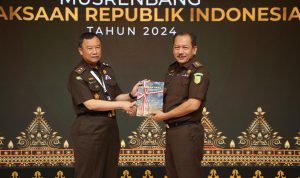 JAM-Pembinaan Dr. Bambang Sugeng Rukmono Berikan Penghargaan Bagi Satker Kejaksaan Dengan Nilai Kerja Anggaran (NKA) Terbaik Tahun 2023 , Deempatbelas.com