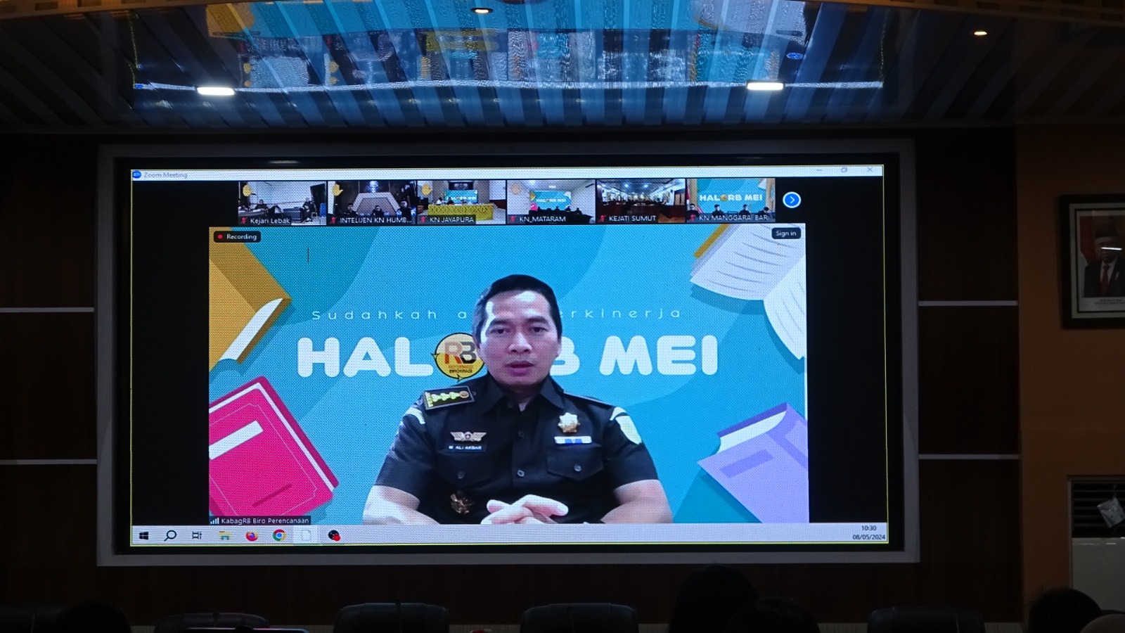 IMG-20240509-WA0026 Asisten Pembinaan Kejati Sumut Beserta Jajaran Kembali Ikuti Halo RB, Berfokus Pada 3 Indeks, Deempatbelas.com