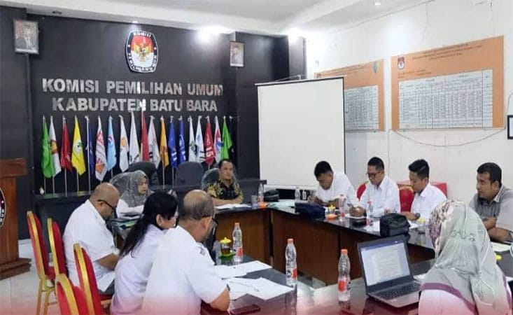 KPU Batubara Gelar Rapat Pleno Pemilu Tertib dan Lancar, Deempatbelas.com