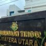 KEJATI SUMUT TETAPKAN SATU TERSANGKA BARU DUGAAN KORUPSI PENINGKATAN KAPASITAS JALAN DI TOBA SAMOSIR TA 2021 RP. 26,8 M