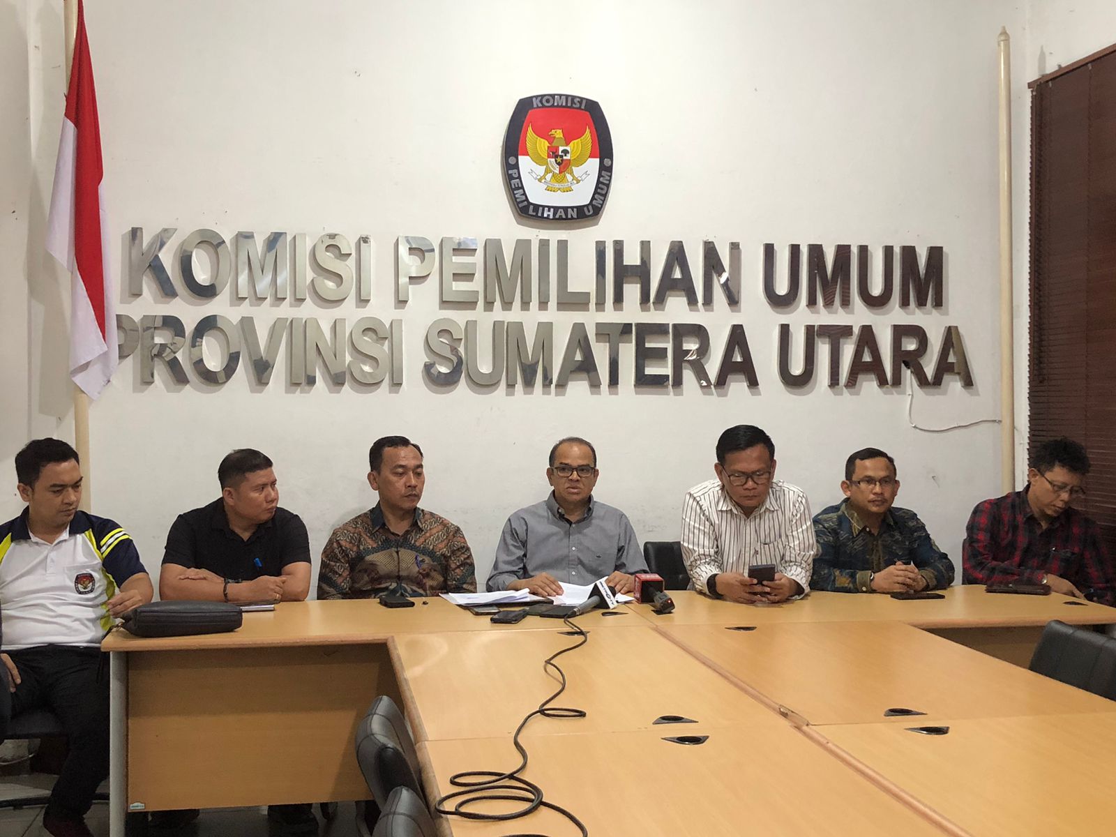 Pilgubsu 2024 : KPU Tetapkan Dua Paslon Gubernur dan Wakil Guburnur Sumut&nbsp;, Deempatbelas.com