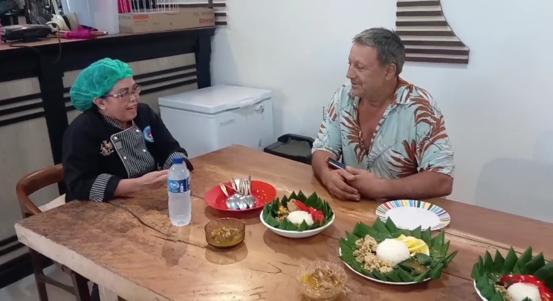 Dosen Universitas Dhyana Pura Gelar Pelatihan Pengolahan Makanan Kepada Kelompok Usaha Kuliner Desa Rejasa Bali, Deempatbelas.com
