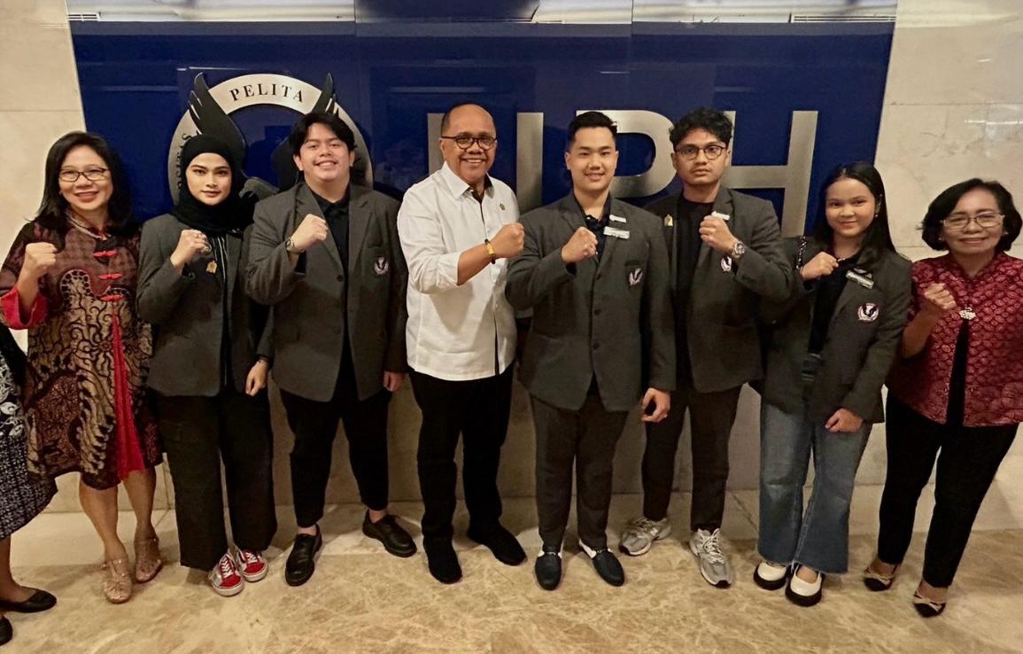 Jadi Narsum di Fakultas Hukum UPH Medan,Dr Junimart Girsang Bicara Peran Gen-Z Dalam Menjaga Persatuan Bangsa, Deempatbelas.com