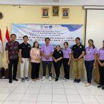 DOSEN FISIOTERAPI UNDHIRA ADAKAN DETEKSI DINI SKOLIOSIS BAGI SISWA/I SMPK 2 HARAPAN BADUNG
