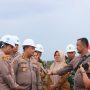 IRWASUM MABES POLRI TINJAU LOKASI LAHAN PT LONSUM UNTUK KETAHANAN PANGAN