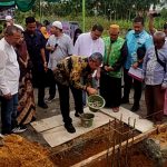 KELUARGA BESAR PROF MARWALI BERSAMA PJ BUPATI DELISERDANG DAN KETUA PSI SUMUT GROUND BREAKING RUMAH TAHFIZ DAN MUSHOLLA