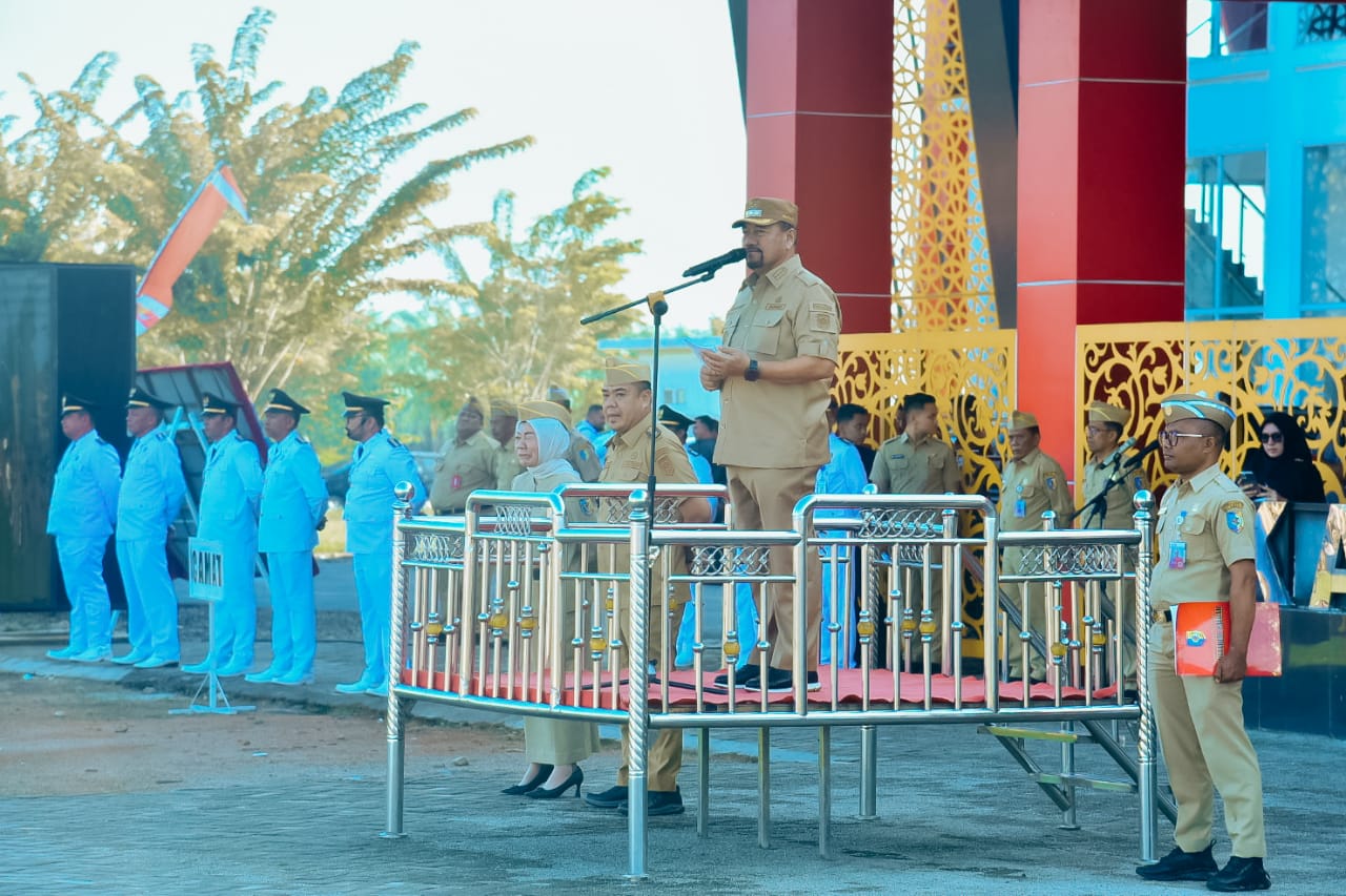 IMG-20250303-WA0043 Pimpin Apel Pagi Perdana, Bupati Batubara Baharuddin Siagian Ingatkan Para ASN Agar Bekerja Dengan Baik Dalam Melayani Masyarakat, Deempatbelas.com