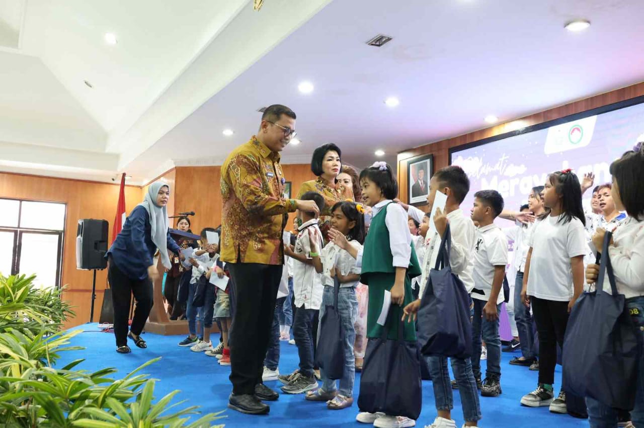 Perempuan Membawa Terang: Paskah DWP Sumut Jadi Simbol Kasih, Persatuan, dan Pengabdian, Deempatbelas.com