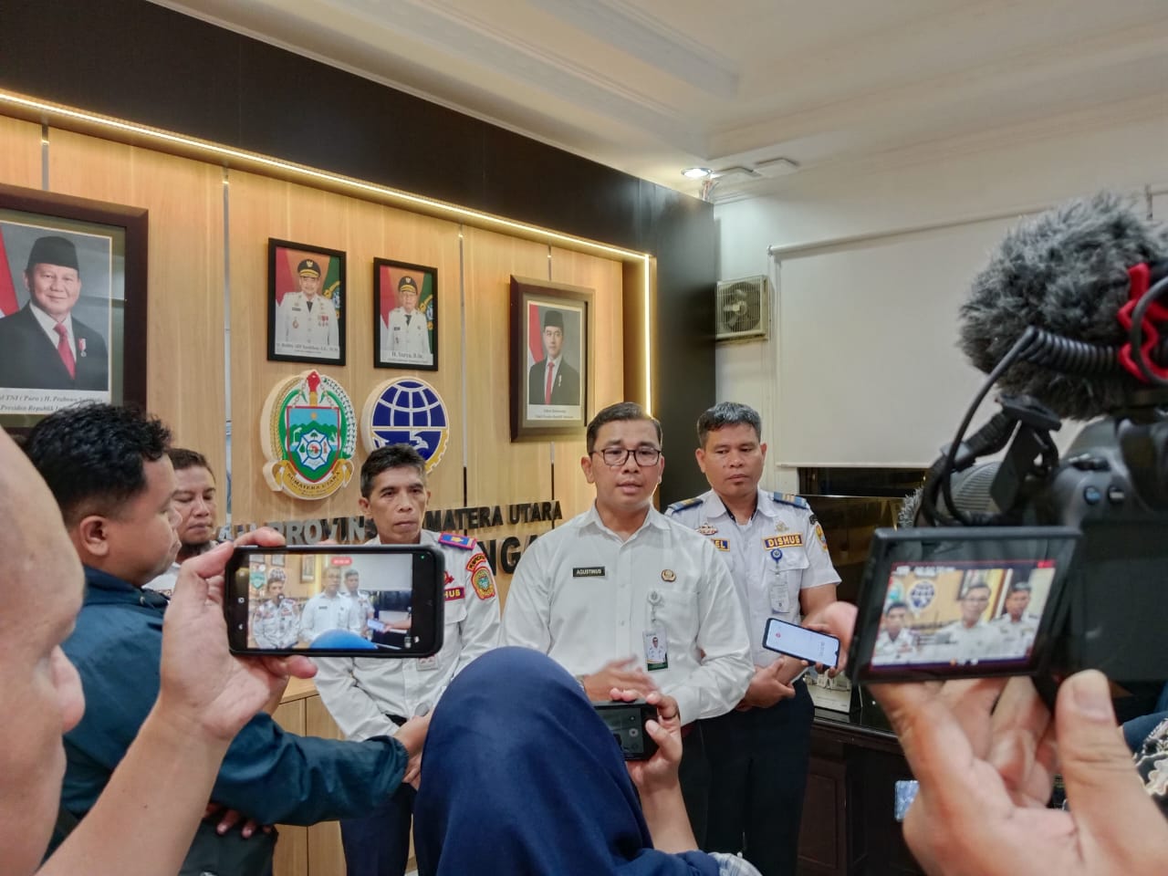 Pemprov Sumut Siapkan Regulasi Ojol dan Sanksi Tegas bagi Aplikator yang Langgar Aturan, Deempatbelas.com