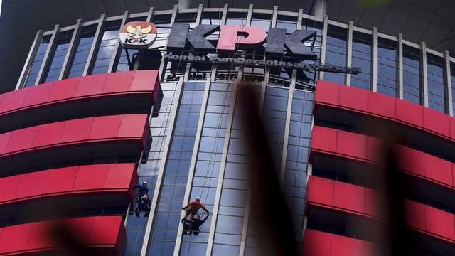 KPK Didesak Tuntaskan Kasus Suap DPRD Sumut 2014-2019 Terutama Pihak SKPD Yang Belum Tersentuh Hukum, Deempatbelas.com