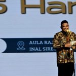 BOBBY NASUTION TEKANKAN PERAN ORANG TUA PADA PROGRAM SEKOLAH 5 HARI: JANGAN BIMBELKAN ANAK DI HARI LIBUR YA!