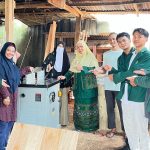 PENGABDIAN MASYARAKAT, DOSEN FT USU SERAHKAN MESIN SPINDLE KE UKM
