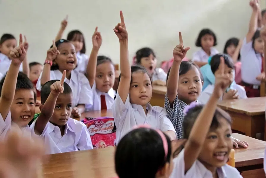 Juknis Sekolah 5 Hari Terbit, Murid di Sumut Belajar hingga Jam 4 Sore, Deempatbelas.com
