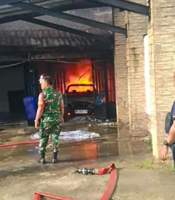 Rumah Dinas Wali Kota Sibolga Dilalap Api, Deempatbelas.com