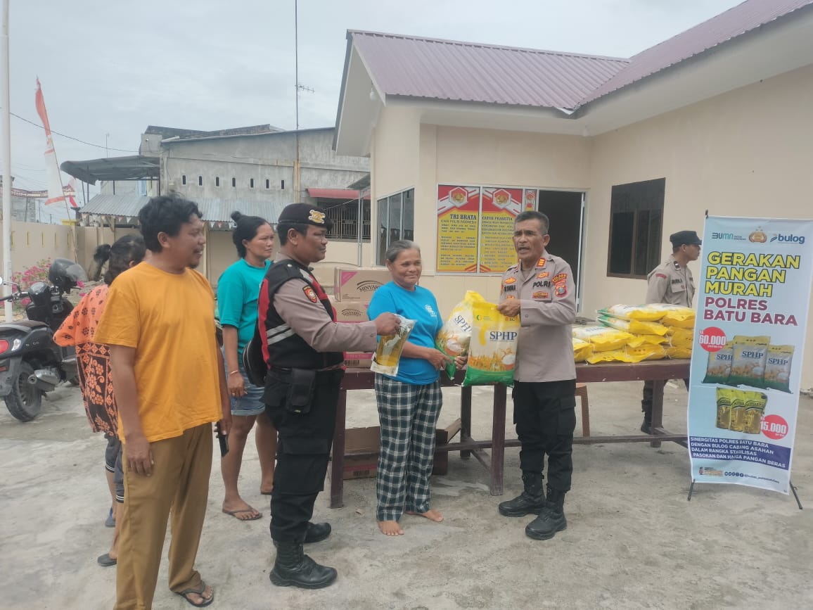 Sambut HUT RI-80 Polsek Medang Deras Polres Batu Bara Gelar Pasar Murah Polri, Deempatbelas.com