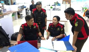 Gedung Pelindo I Belawan di Gledah Tim Penyidik Kejati Sumut, Terkait Dugaan Korupsi Pengadaan 2 Unit Kapal Ratusan Milyar, Deempatbelas.com