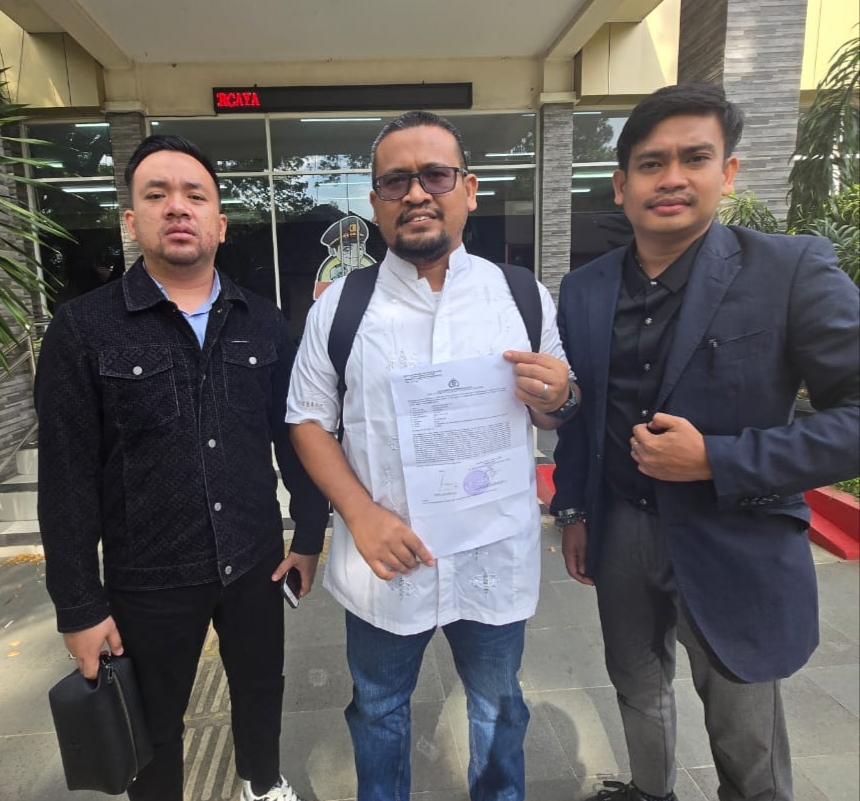 Sindir Jokowi dan Sebut Partai Gambar Gajah &#8220;Ngak Ada Ijazah&#8221; Roy Suryo Dilaporkan Wakil Ketua PSI Sumut ke Poldasu, Deempatbelas.com