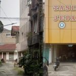 LAPOR PAK!! JVDI DADU DAN TEMBAKAN IKAN YANG LOKASINYA BERKEDOK TOKO PERABOTAN JEPARA BERNAMA TASIMA DI KABANJAHE