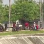 RATUSAN RAYAP BESI DI KOTA BANGUN KEMBALI MELAKUKAN AKSINYA MENJARAH PABRIK KACA PT ARB 
