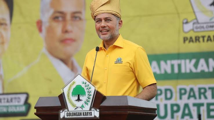 Muhri Fauzi Hafiz: Bang Ijeck Layak Disebut Anggota DPR RI Terbaik Asal Sumut, Deempatbelas.com