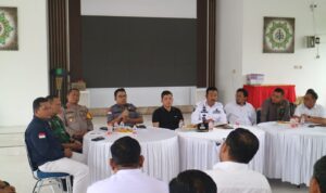 PLT KAJARI MADINA YOS A TARIGAN TEKANKAN PENTINGNYA RESPONS CEPAT DALAM PENANGANAN BANJIR DAN LONGSOR