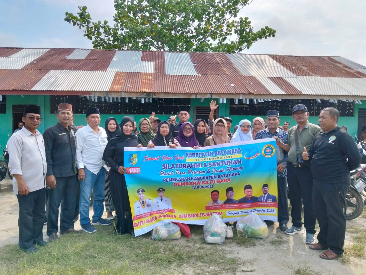 PB Gemkara Salurkan Sembako dan Tali Asih untuk Keluarga Pejuang Pemekaran Batubara, Deempatbelas.com