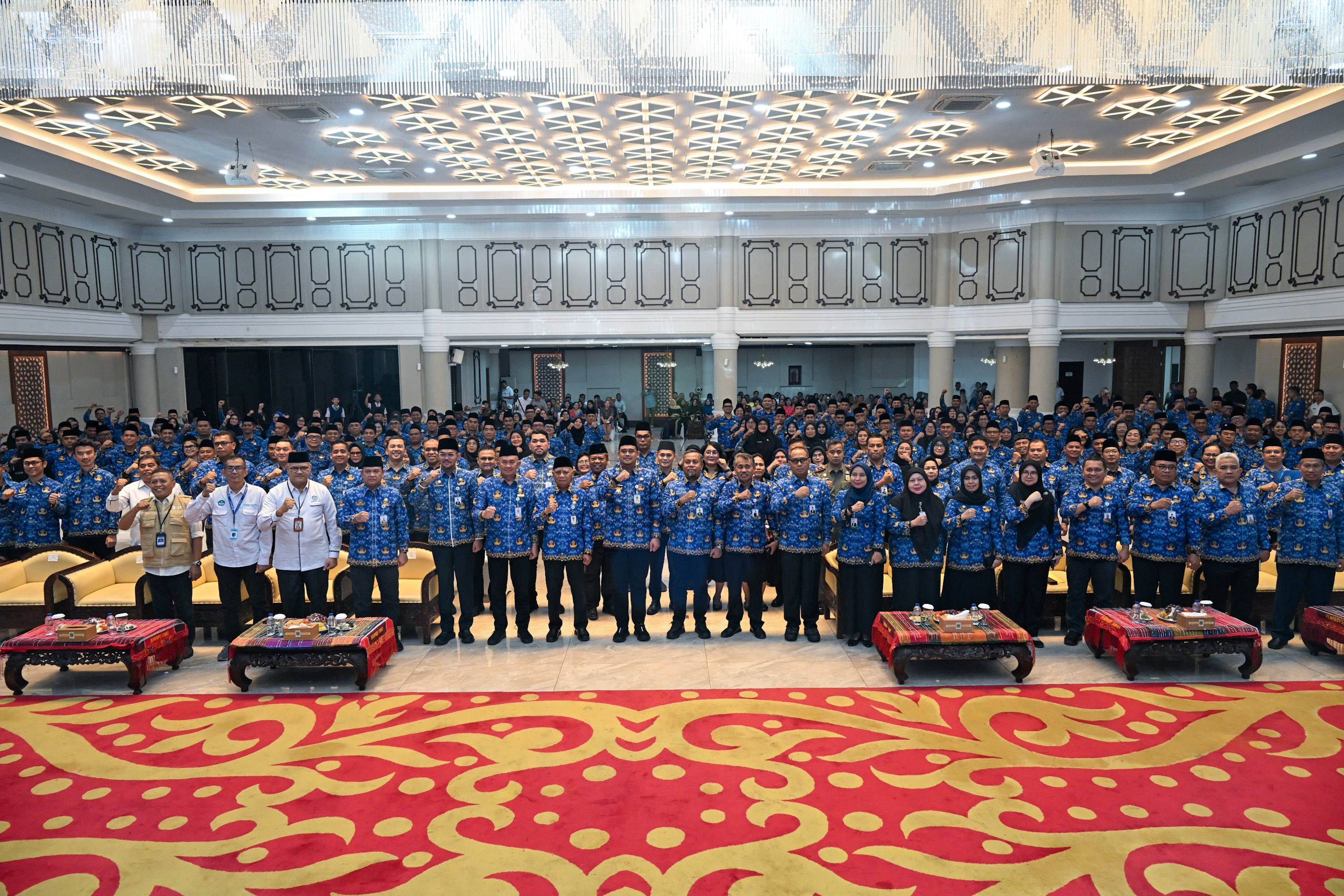 Gubsu: Jangan Ada Lagi Anak Terbebani Pendidikannya Karena Biaya Sekolah, Deempatbelas.com